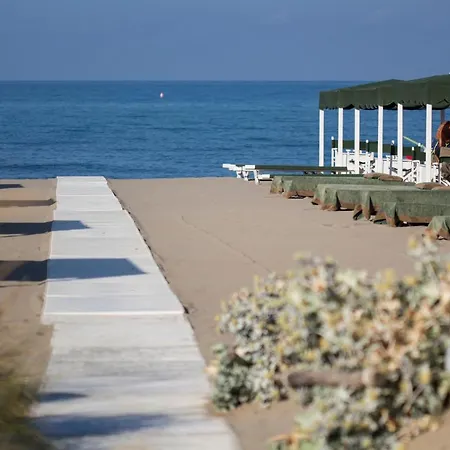 Villetta Degli Ulivi Sea View - Happy Holiday home *